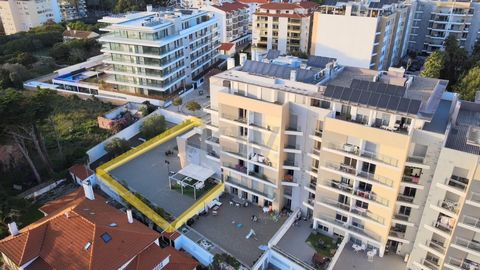 Découvrez cet appartement rare et impressionnant, situé au rez-de-chaussée, avec 3 chambres, dont une suite spacieuse, et un jardin privatif de 500m². Cet espace extérieur unique offre une véritable oasis de tranquillité, parfait pour des moments de ...