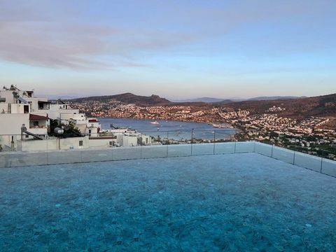 Deze gloednieuwe appartementen met uitzicht op zee bevinden zich in de baai van Gündogan in Bodrum Deze woningen zijn duplex en ze zijn als een villa concept Er zijn 28 semi - vrijstaande appartementen zijn gebouwd op 7000m2 oppervlakte   Alle appart...