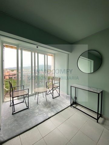 After the renovation, you will be the first owner! Peculiarities: The price is for an apartment without a kitchen or furniture, as you can see in some photos. The price of a fully equipped apartment is 78000! The apartment is in a quiet area of the h...