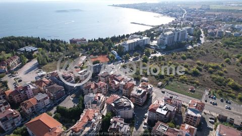 Appartement met twee slaapkamers in de wijk Varna. Cherno More, 10 min. vanaf het strand!! Makelaarskantoor A&D Home - Plovdiv Nessebar, presenteert onder uw aandacht een licht en ruim appartement met twee slaapkamers en twee slaapkamers, gelegen in ...