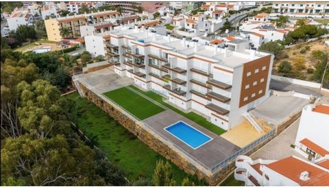 New flat with 2 bedrooms, 2 bathrooms and balconies. The living room with direct access to the kitchen has spacious areas with excellent natural light. 2 Bedrooms all with built-in wardrobes and balcony. One of the bedrooms en suite. Both bathrooms h...