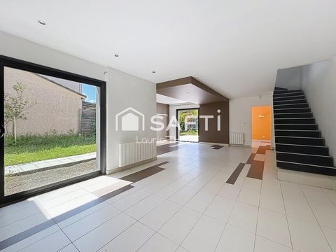 Maison contemporaine 5 pièces 168m2 avec annexe - CASTELMAUROU