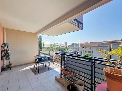 Beau T3 avec terrasse - Résidence récente - Garage