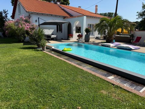 BELLE RÉNOVATION 4 CH BEAU JARDIN PISCINE SPA
