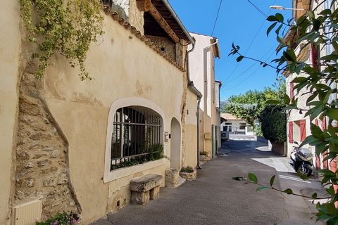 Maison de village de charme, belles prestations et grand potentiel - Luberon