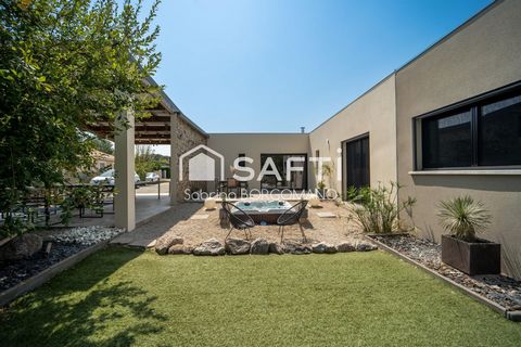Maison contemporaine 165 m² avec piscine, spa et panneaux photovoltaïques