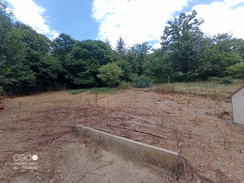 A VENDRE EXPLOITATION ET CHATAIGNERAIE COURNIOU 34220