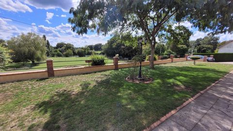 Maison 4 chambres, jardin, double garage