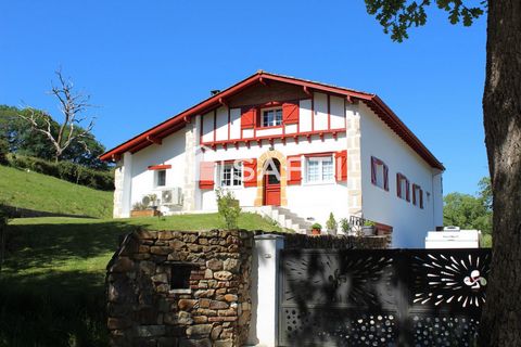 Grande maison basque, familiale proche Bardos