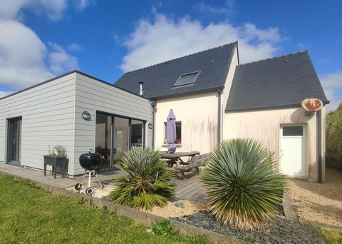 Lumineuse maison contemporaine à Guiclan – 112m2