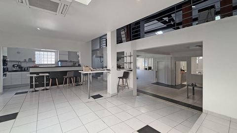 Local - 430m² - Ormesson-sur-Marne