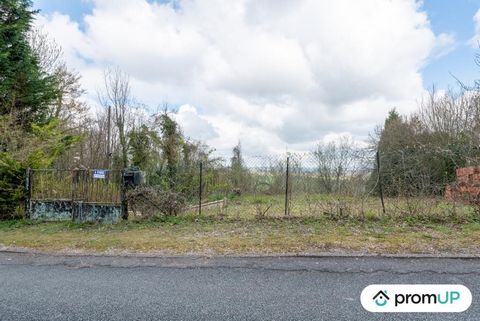 Are you looking for a building plot in a green and peaceful setting? We are pleased to present you an exceptional offer that will seduce you. Imagine yourself in a natural environment, surrounded by woods and fields as far as the eye can see. The lan...