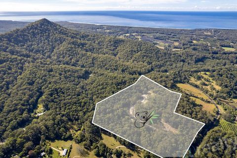 Koala Valley Estate is delighted to introduce an exceptional opportunity for those with a discerning taste, seeking the perfect fusion of rural residential living and responsible environmental stewardship. Nestled within the stunning Nambucca Valley,...