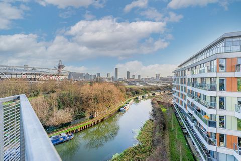 An extraordinarily large two-bedroom apartment with parking and incredible canal views finished to a high specification in Wick Lane, Hackney Wick E3. This sizeable home offers the perfect combination of a wealth of space and luxurious living. The re...