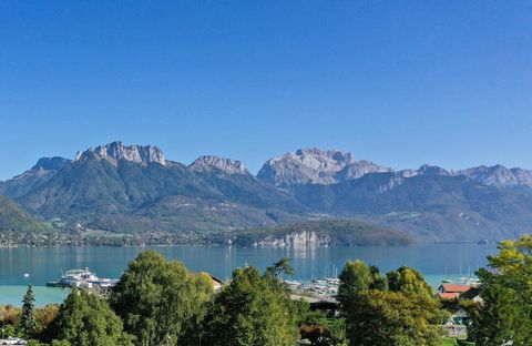 To visit without delay: villa on the hillside overlooking Lake Annecy. Rare for sale. Are you looking for your family home on the shores of Lake Annecy? This villa can be yours just a few minutes from the centre of Annecy and allowing you to enjoy an...