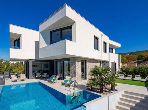 Modern villa with pool and sea view is located in the residential area of ​​Kostrena in the immediate vicinity of the sea. The villa consists of three residential units, two of which are smaller and they are used for tourist purposes. It is possible ...