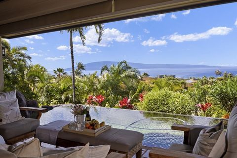 174 Welau befindet sich in der prestigeträchtigen Wohnanlage Summit in den Kaanapali Golf Estates. Die erstklassige Lage bietet einen atemberaubenden Blick auf das Meer, die Nachbarinseln Lanai und Molokai, den Sonnenuntergang das ganze Jahr über und...