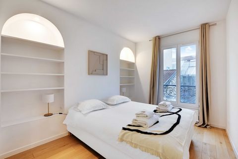 Checkmyguest bietet ein 50 m² großes Apartment im dritten Stock im Pariser Viertel Notre-Dame-des-Champs. Dieses charmante Apartment verfügt über ein modernes Schlafzimmer und einen komfortablen Wohnbereich. Sie befinden sich in unmittelbarer Nähe de...