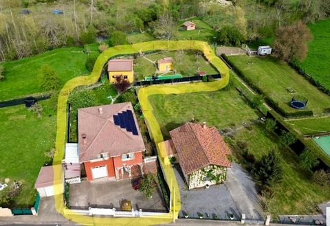 Find your ideal home in the countryside on the banks of the Curueño River!~Do you dream of a quiet home surrounded by nature? This magnificent country house in the province of León could be your next ideal home.~~**Privileged location for your new ho...