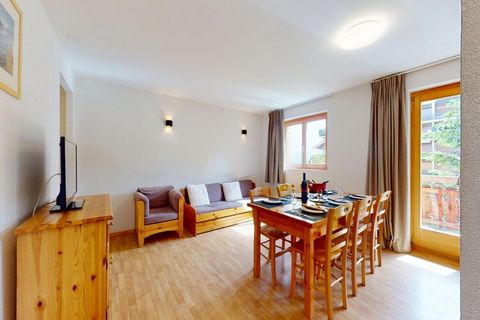 Discover the comfort of staying in this 3-star apartment located in the picturesque resort of Nendaz, right in the heart of the 4 Vallées. This spacious 52 m² accommodation on the second floor is perfect for up to 6 guests and offers a fantastic ski-...