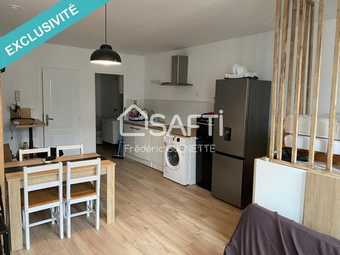 A la vente sur Niort dans le quartier du petit Leclerc, ce joli studio meublé de 39,20m2 entièrement refait au premier étage d'une petite copropriété. Il est actuellement loué à un étudiant pour 450 euros TTC. Le chauffage est électrique, la taxe fon...