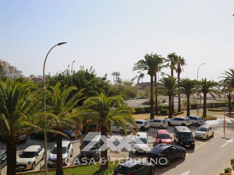 Step into a serene coastal lifestyle with this inviting 1-bedroom apartment in the heart of Algarrobo Costa. Spanning 63m2, this property offers an east-facing terrace with uninterrupted sea views, perfect for soaking up the morning sunshine over cof...