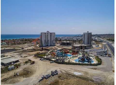 The property has an unobstructed sea view. Wake up every morning to alluring colours of blue and green. The beach is easily accessible from the apartment and approx. 0-500 m away. The closest airport is approx. 0-50 km away. The apartment has a livin...