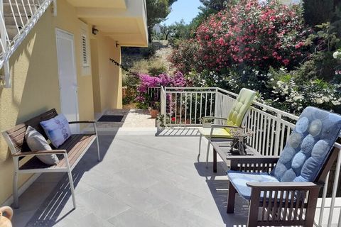 Castelletto is located in Cavtat, a quiet little town with rich cultural and historical heritage, beautiful beaches and scenery, located 17 km away from Dubrovnik's Old Town. Property features 13 accommodation units. Free airport transfer and breakfa...