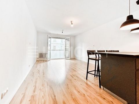 Modern, chic and central! This exciting 2-room apartment on the 2nd elevator floor inspires with a well thought-out room layout. From the practical anteroom you enter the spacious kitchen--living room, equipped with modern appliances - the ideal plac...