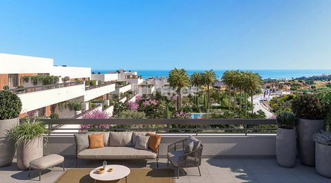 Apartamentos energeticamente eficientes com terraços de 30 m² na praia de Estepona Este empreendimento tem uma localização privilegiada numa das zonas mais desenvolvidas do sul de Espanha - o município de Estepona, na Costa del Sol. Estepona comparti...