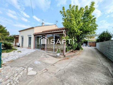 VILLA 4 FACES de 81m², 3 CHAMBRES sur 707m² de TERRAIN - GARAGE et ATELIERS- GROS POTENTIEL