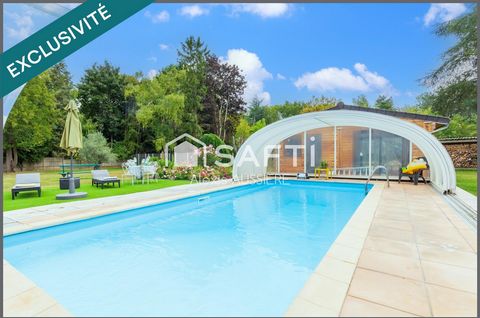MAISON DE 385 M2 ET PARC ARBORE DE 4700 M2