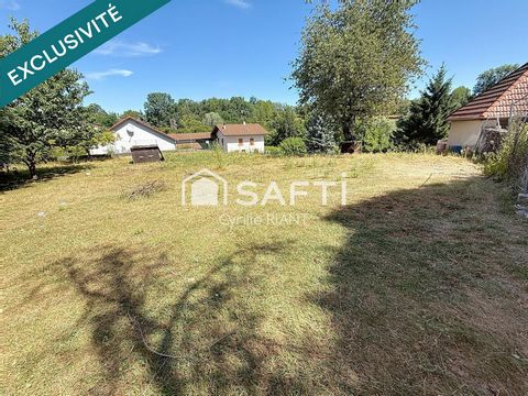 Terrain constructible 915 m2