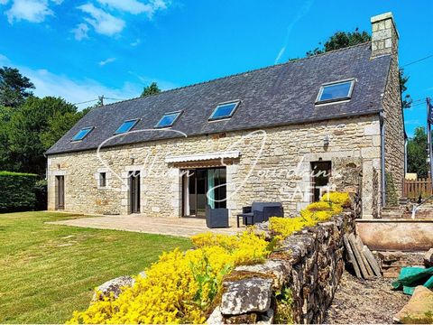 Maison en pierre au calme en campagne.
