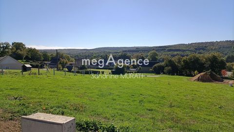 LA LACELLE - TERRAIN CONSTRUCTIBLE EN LOTISSEMENT