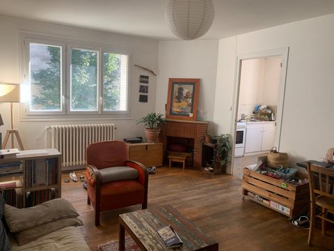 Saint-Avertin centre – Maison de ville avec jardinet