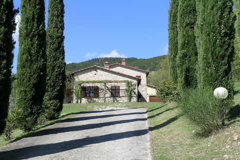 2-bedroom villa located in the countryside of Montecchio, in the heart of Umbria, between surrounded by gentle hills, woods and olive groves. The property can be accessed through an iron gate and an avenue lined with tall cypress trees and rose bushe...
