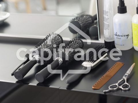 Dpt Côtes d'Armor (22), emplacement n°1 à vendre GUINGAMP Salon de coiffure CA +100K