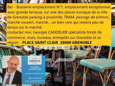 Dpt Isère (38), exceptionnel Place saint Clair emplacement N°1 GRENOBLE Bar - Brasserie 70 m²