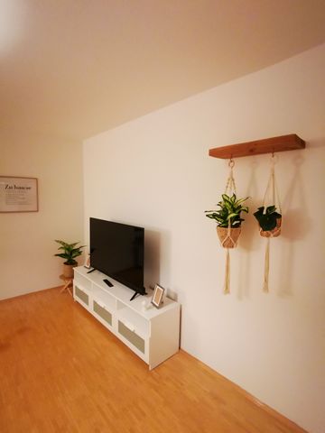Welcome to your new dream apartment! This beautiful apartment has three spacious rooms on an area of ​​69sqm. The perfect place to feel good and relax is the balcony, which offers you a wonderful opportunity to relax. You will be amazed by the excell...