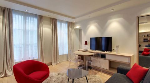 This one-bedroom apartment is close to Palais Royal, Opera, Musee d'Orsay, and the Louvre puts you right in the center of the city. Perfect for either a couple or a family of four there is sleeping in two queen size beds.
