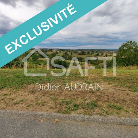 If you dream of settling in the countryside, this 325 m2 plot of land offers you the opportunity with a breathtaking view of the Auvergne bocage. Located in the town of Sainte Thérence, 25 minutes from Montluçon, 15 minutes from Néris-les-bains and E...