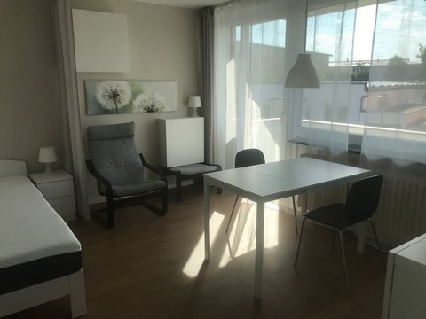 property description Well cut, very bright, quietly situated and modern furnished 1 room apartment with comfortable equipment at the city border to Munich in Haar. The apartment is located on the first floor. Kitchen, bathroom, living/bedroom have wi...