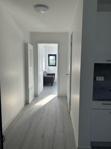 Absolute flexibility! These apartments have two spacious bedrooms, a pleasant open kitchen and a bathroom. Optimal for up to 6 persons The monthly rent is for 4 persons. For additional person there is a fee of 40 €/night.
