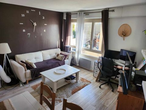 Dpt Saône et Loire (71), à vendre CHALON SUR SAONE appartement T3 de 68 m²