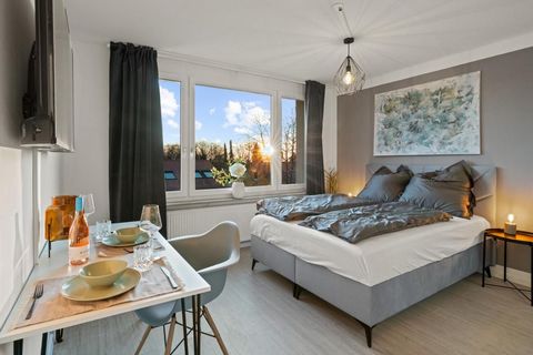 We look forward to welcoming you to our fully furnished studio: The flat was completely renovated in 2022 and is now available to you. The flat is located approx. 10 minutes from Zeppelin University and the DHBW campus. You can relax on the shores of...