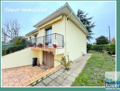 Viviane LAMBARDIN of the TOWER-IMMOBILIER Agency available at ... offers: Only at Tower-immobilier, house in a sought after area, quiet and close to shops and schools on foot. It consists of: a separate kitchen, living-dining room, veranda, bathroom,...
