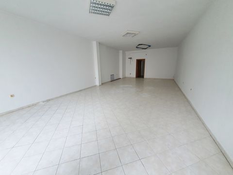 Property Code: 21361 - Shop FOR RENT in Thasos Limenas for €550 . This 85 sq. m. Shop is on the Ground floor and features 1 Space, and 2 WC. The property also boasts Heating system: Autonomous heating - Oil, tiled floor, Facade length: 6 meters. The ...