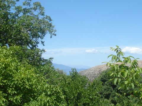 Property Code. 1419 - Plot FOR SALE in Thasos Mikros Prinos for €70.000 . Discover the features of this 966 sq. m. Plot: Distance from sea 5000 meters, Distance from nearest airport: 50000 meters, Building Coefficient: 0.40 clean drinking water, elec...