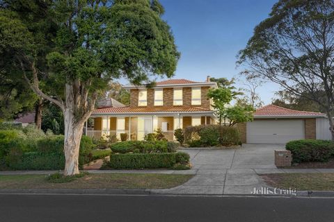 Welcome to the cozy spaces of modern charm and contemporary excellence presented by this stunning residence, set within an easy-to-manage garden landscape. Designed as your own private escape, imagine enjoying a cup of coffee or relaxing in the backy...